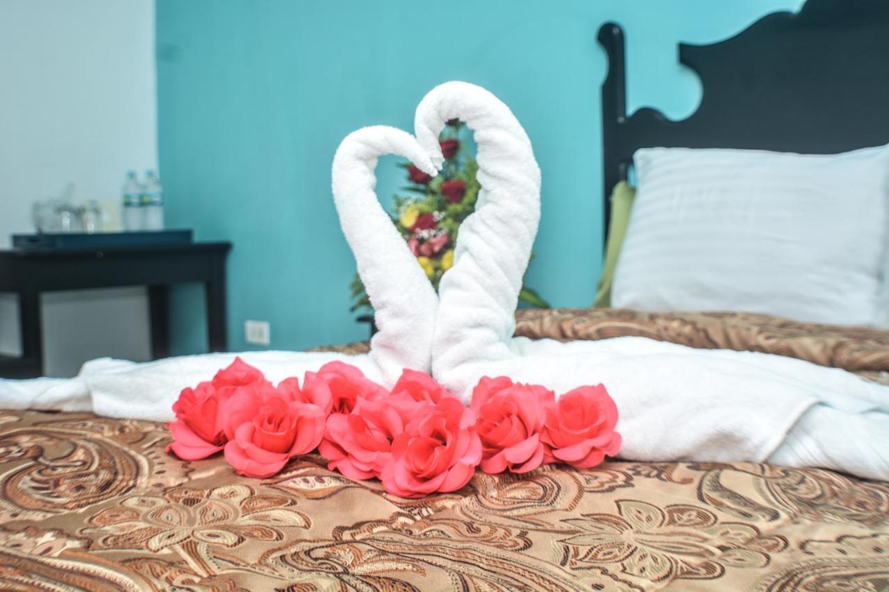 Uw Oasis Hotel Ла-Сейба Екстер'єр фото